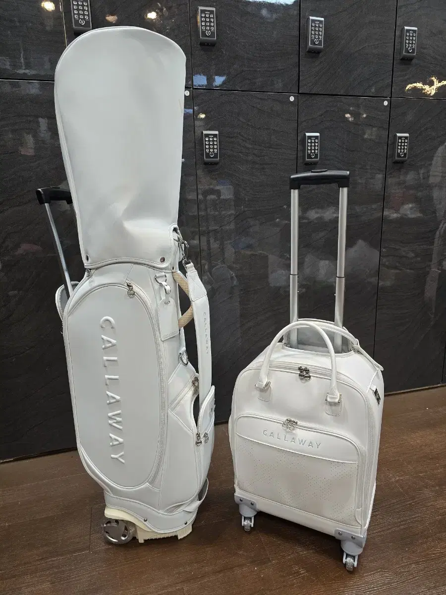 Women's) Callaway Whirlcaddie Bag + Wheeled Boston Bag