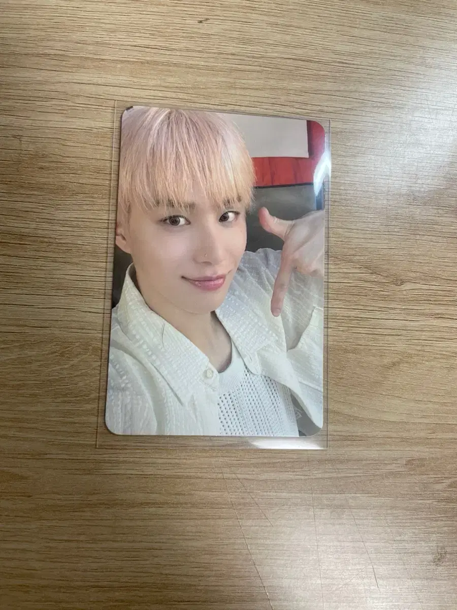 Piggyduck jungwoo Shems unreleased photocard sells