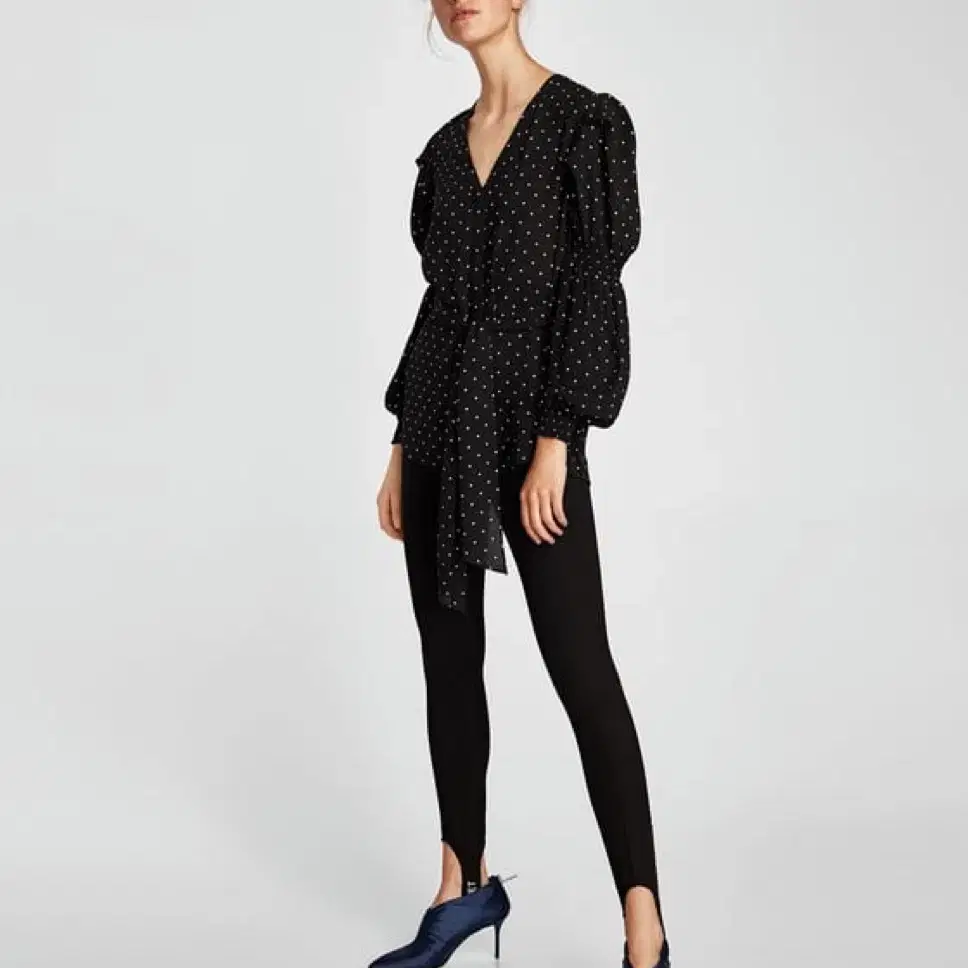 자라 폴카 블라우스 zara polka blouse