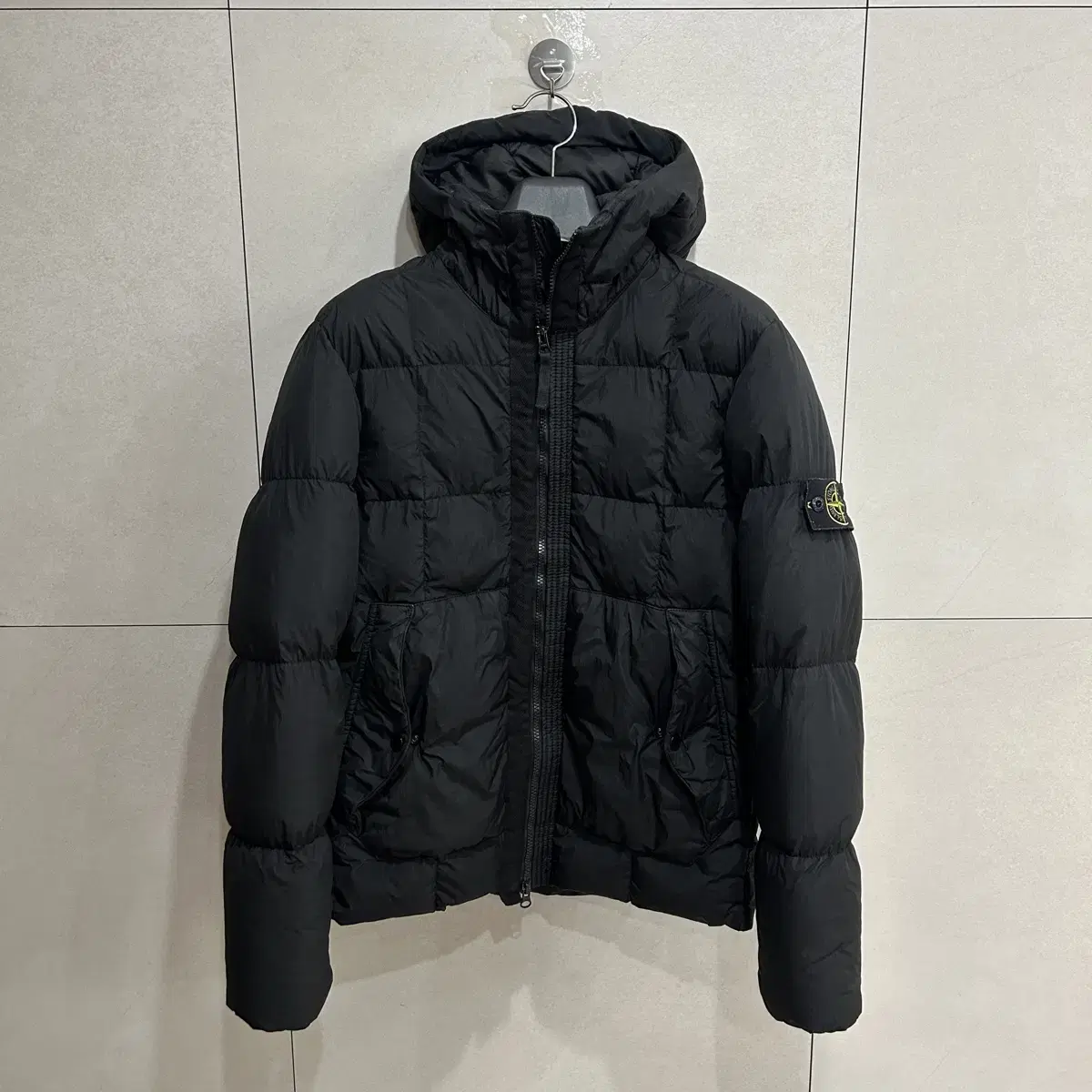 [ S size] Stone Island Crinkle Wrap Padding