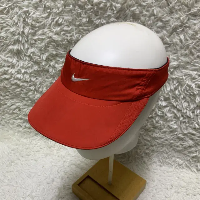 NIKE 나이키 스우시 썬캡 모자