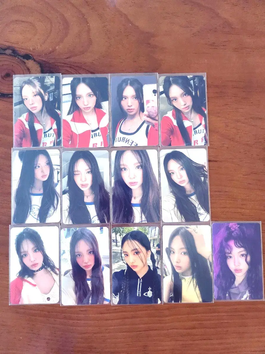 New Jeans hyein photocard (bulk only)