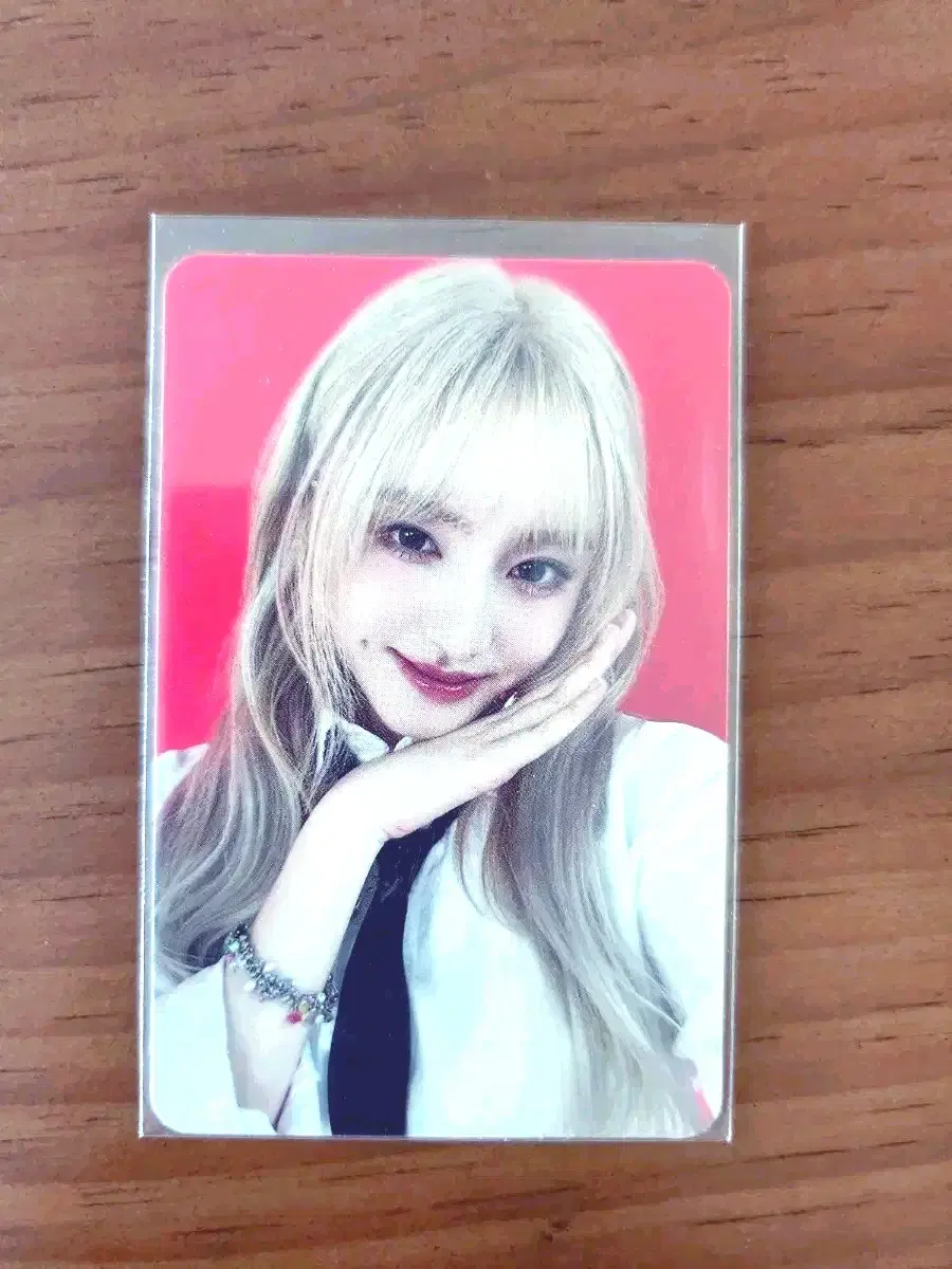 ive liz photocard