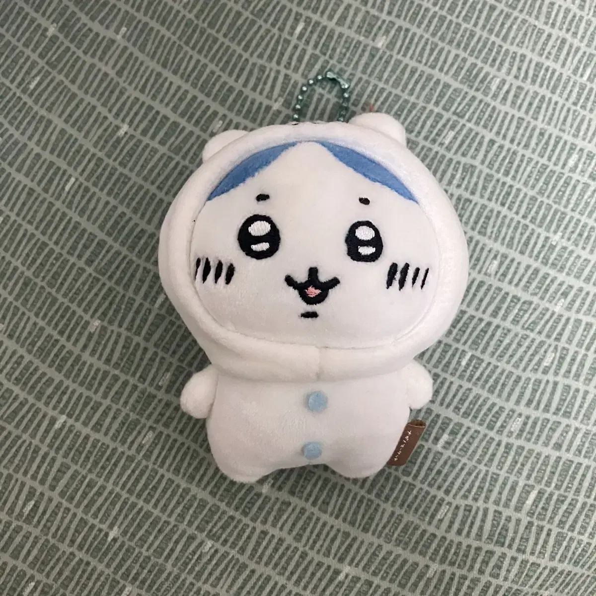 농담곰 탈을 쓴 하치와레 10cm 마스코트