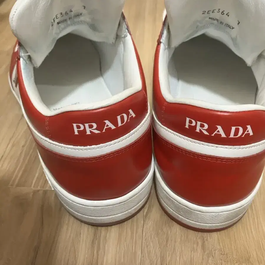 PRADA 스니커즈 260-265