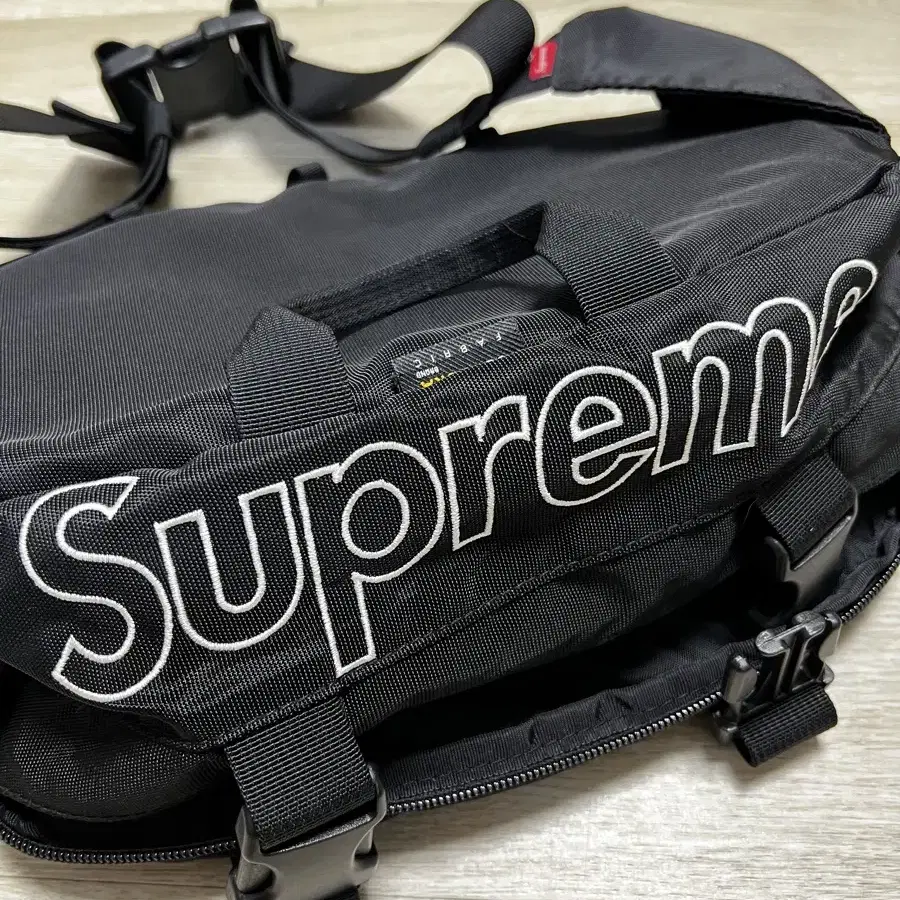 슈프림 Waist Bag