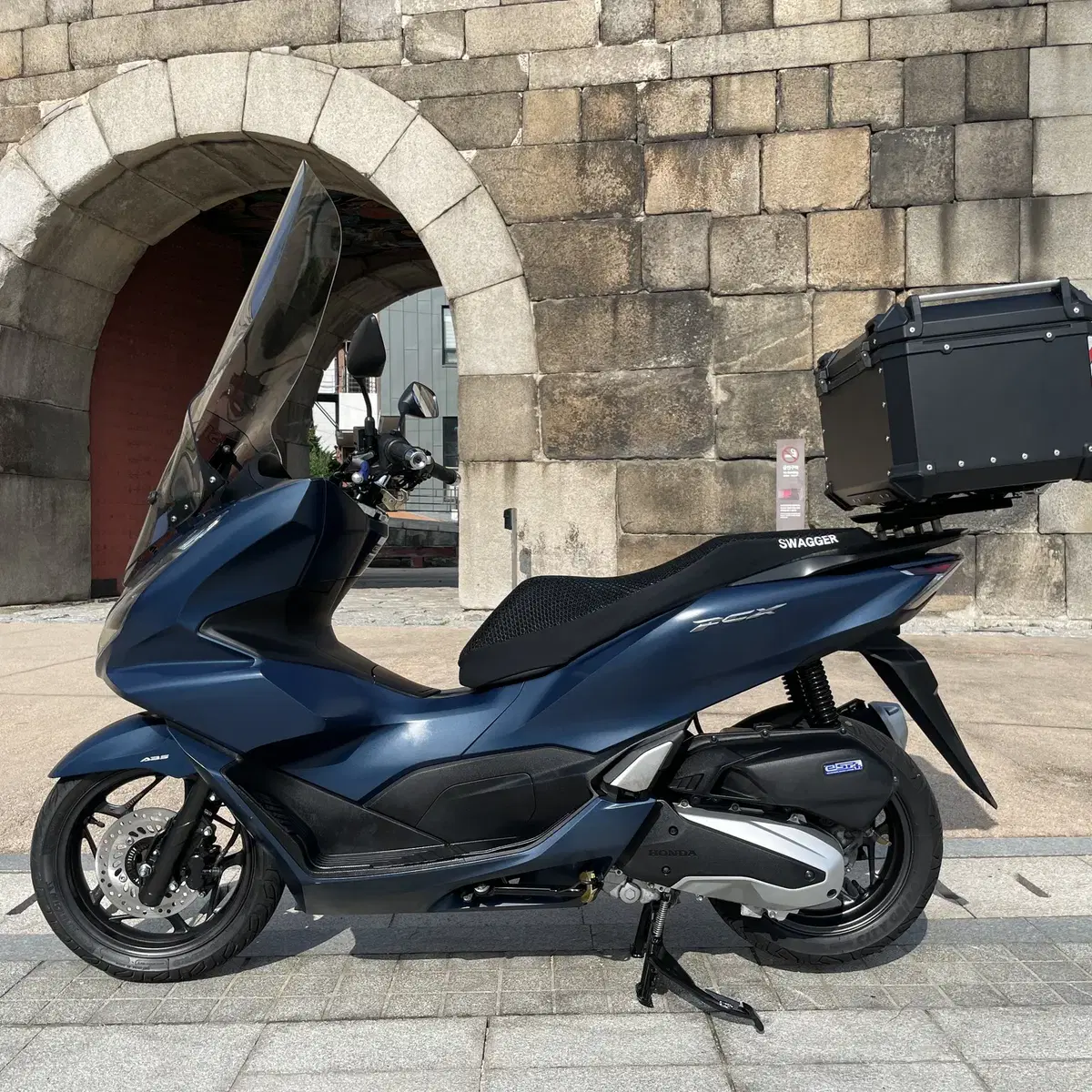 23년식 혼다 pcx125 판매합니다