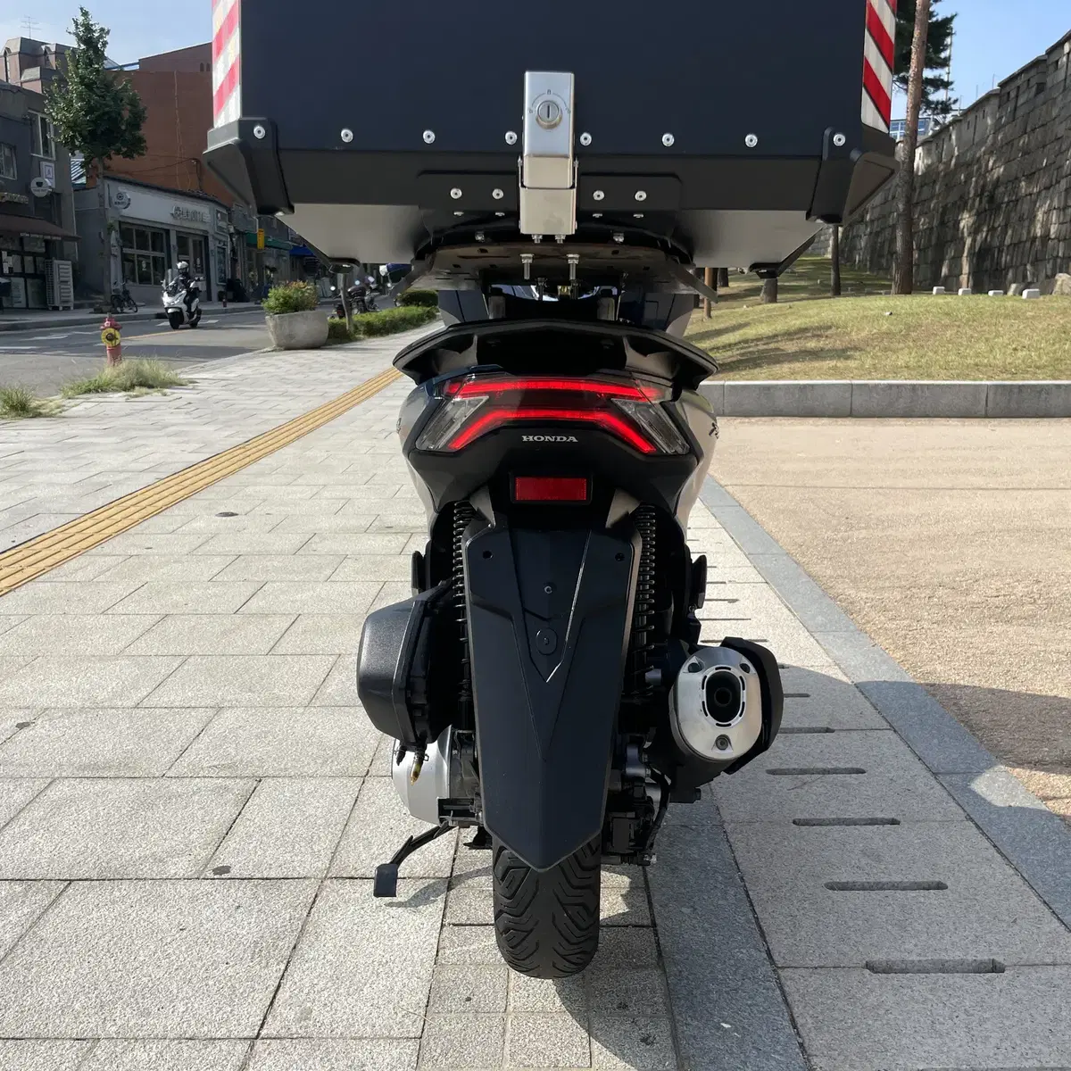 23년식 혼다 pcx125 판매합니다