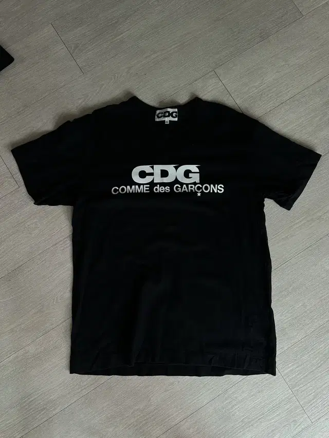 꼼데가르송 cdg 엔믹스 해원 티셔츠 XL