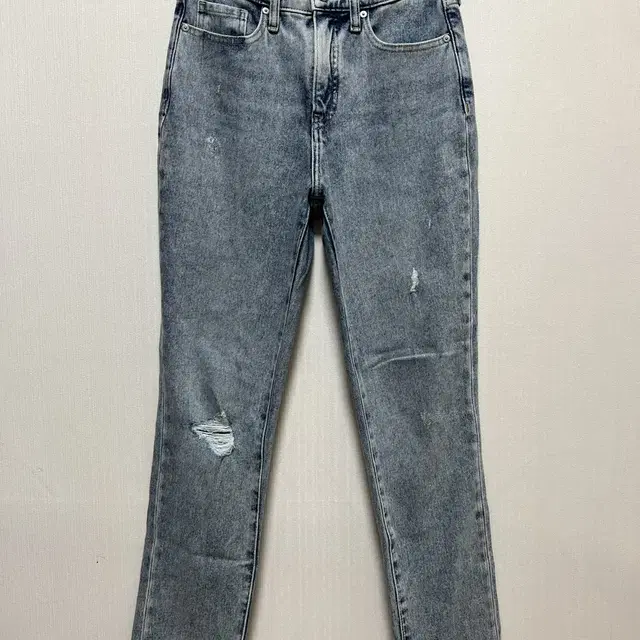 바나나리퍼블릭 청바지 LIGHT-WASH DISTRESSED JEAN