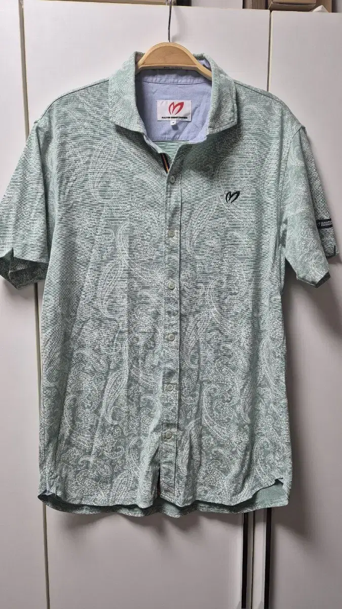 Masterbarney Edition Vahn Short Sleeve Southern