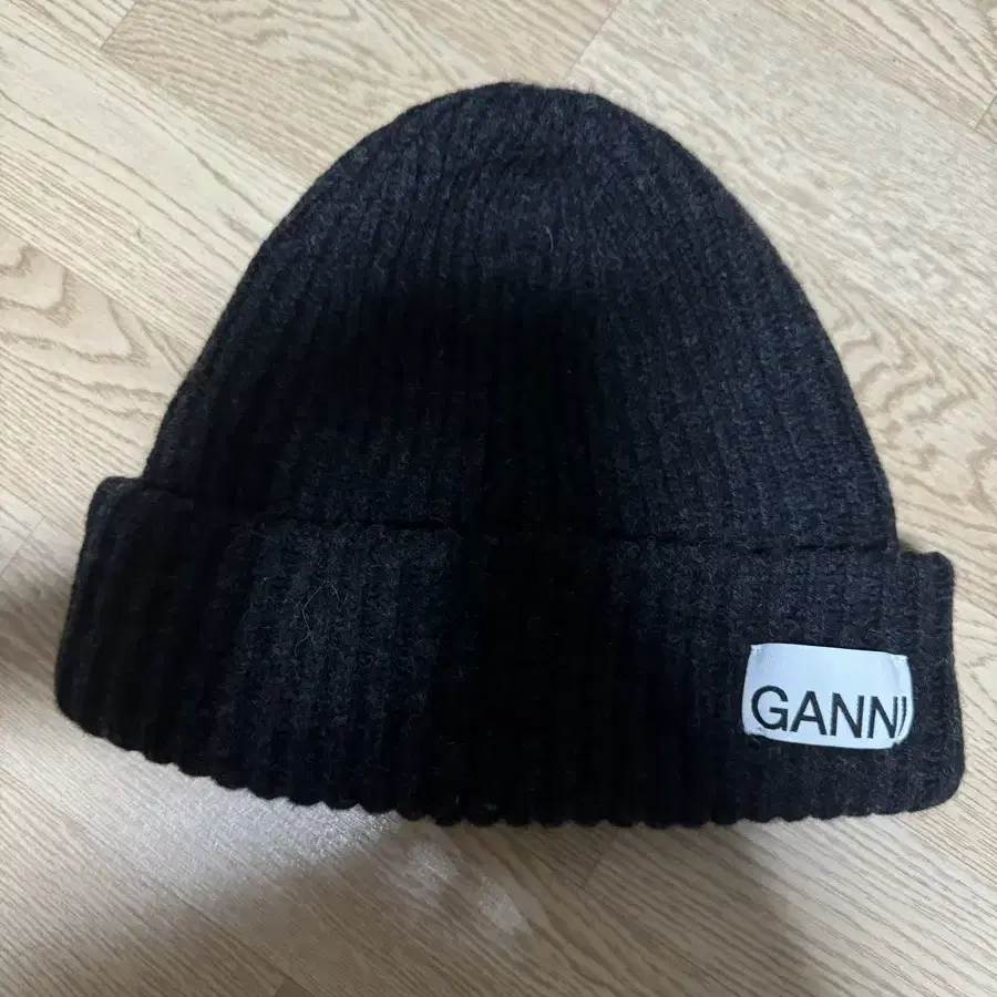 Ganni 비니