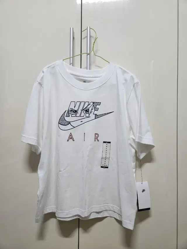 NIKE AIR 나이키에어 여성 반팔 정품(새상품) 사이즈M