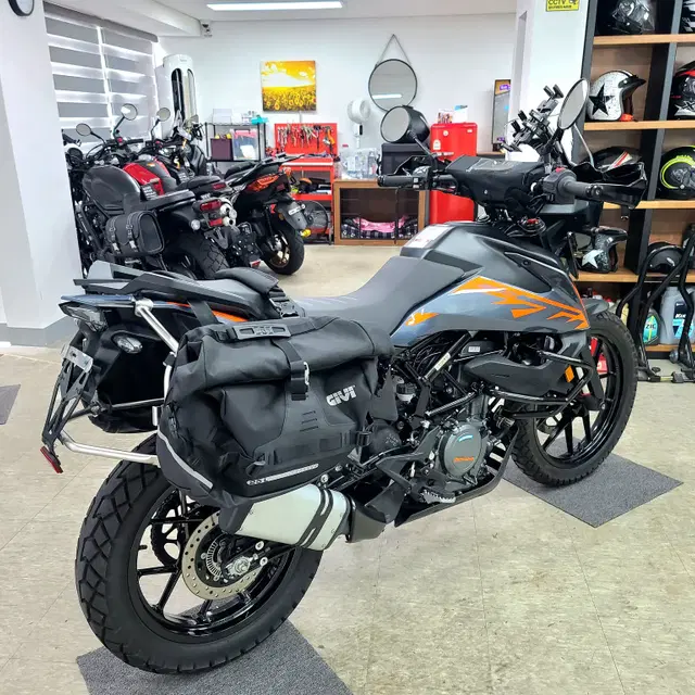 22년식 신차급 듀크390어드벤쳐 ktm390adv 매입대차가능