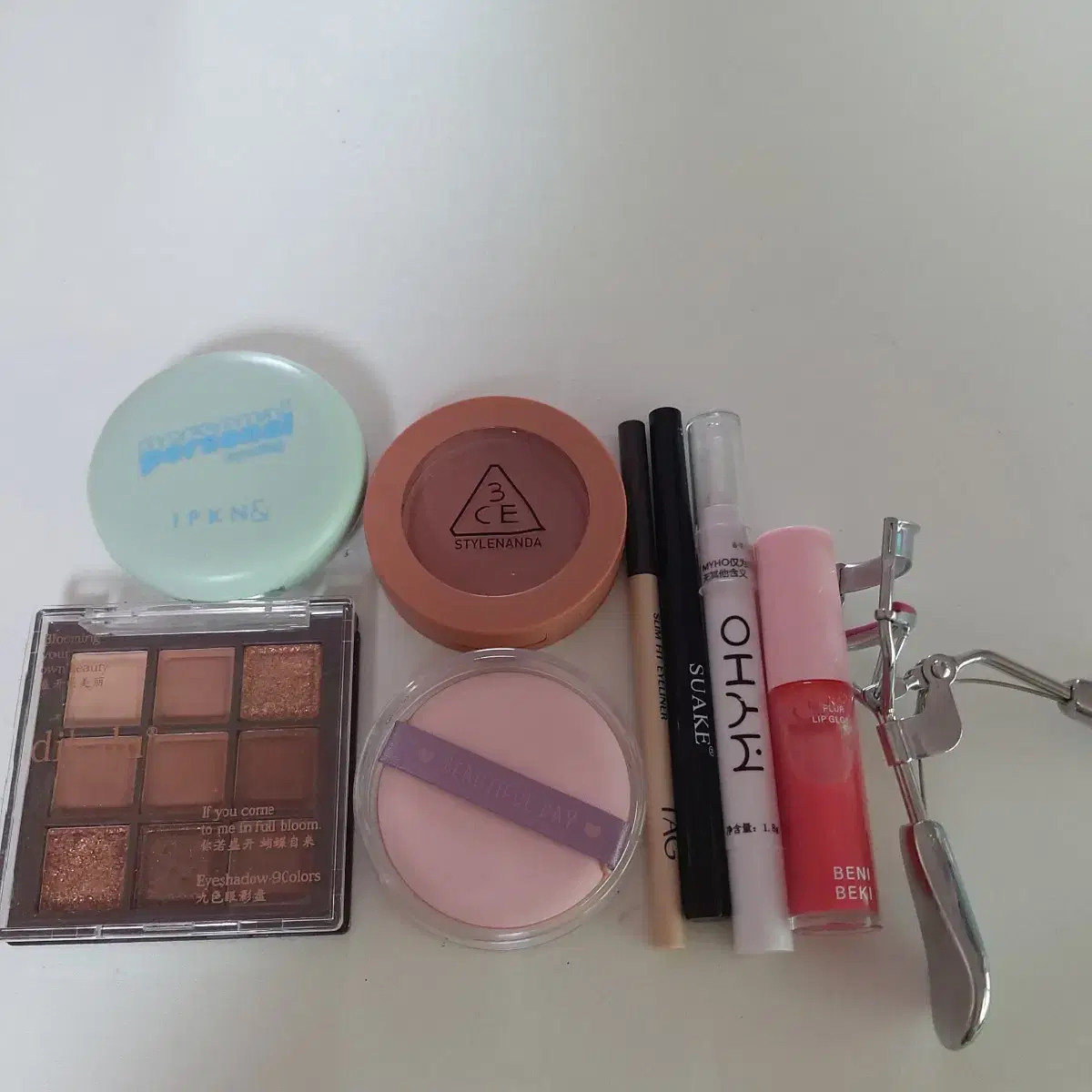 Cosmetics in bulk