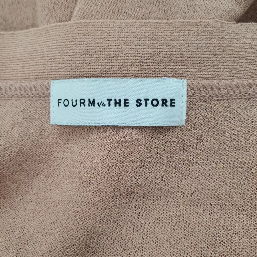 한섬 폼더스토어 FOURM1/4THE STORE가디건