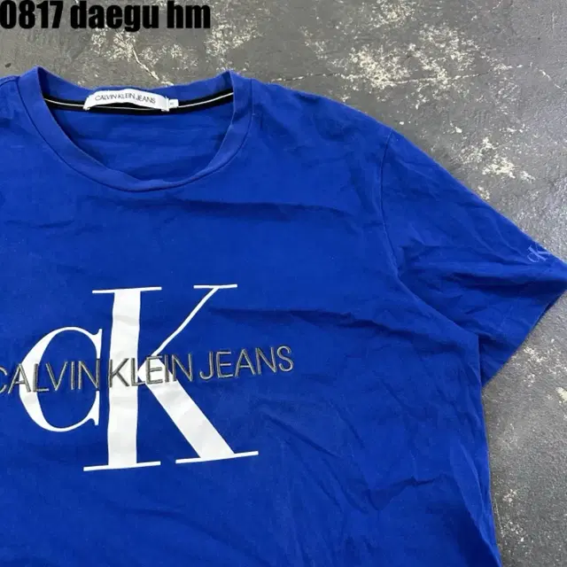 Calvin Klein Jeans 캘빈클라인 반팔티 XL