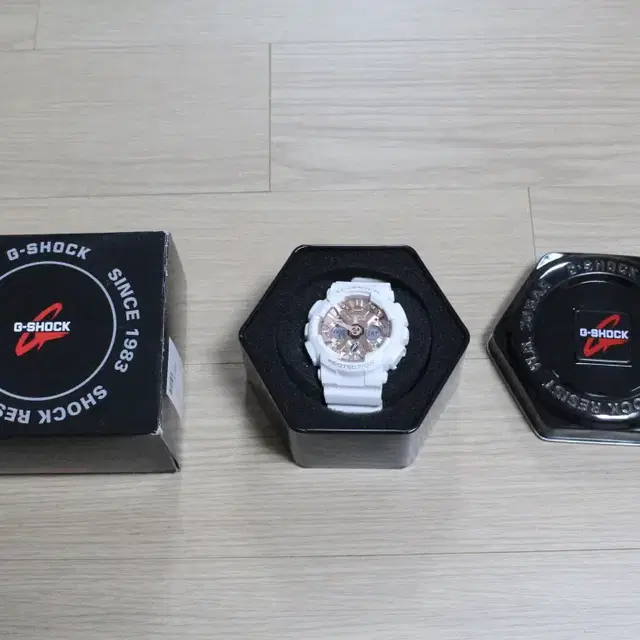 지샥 G-Shock GBA-800-1ACR 흰/로즈골드