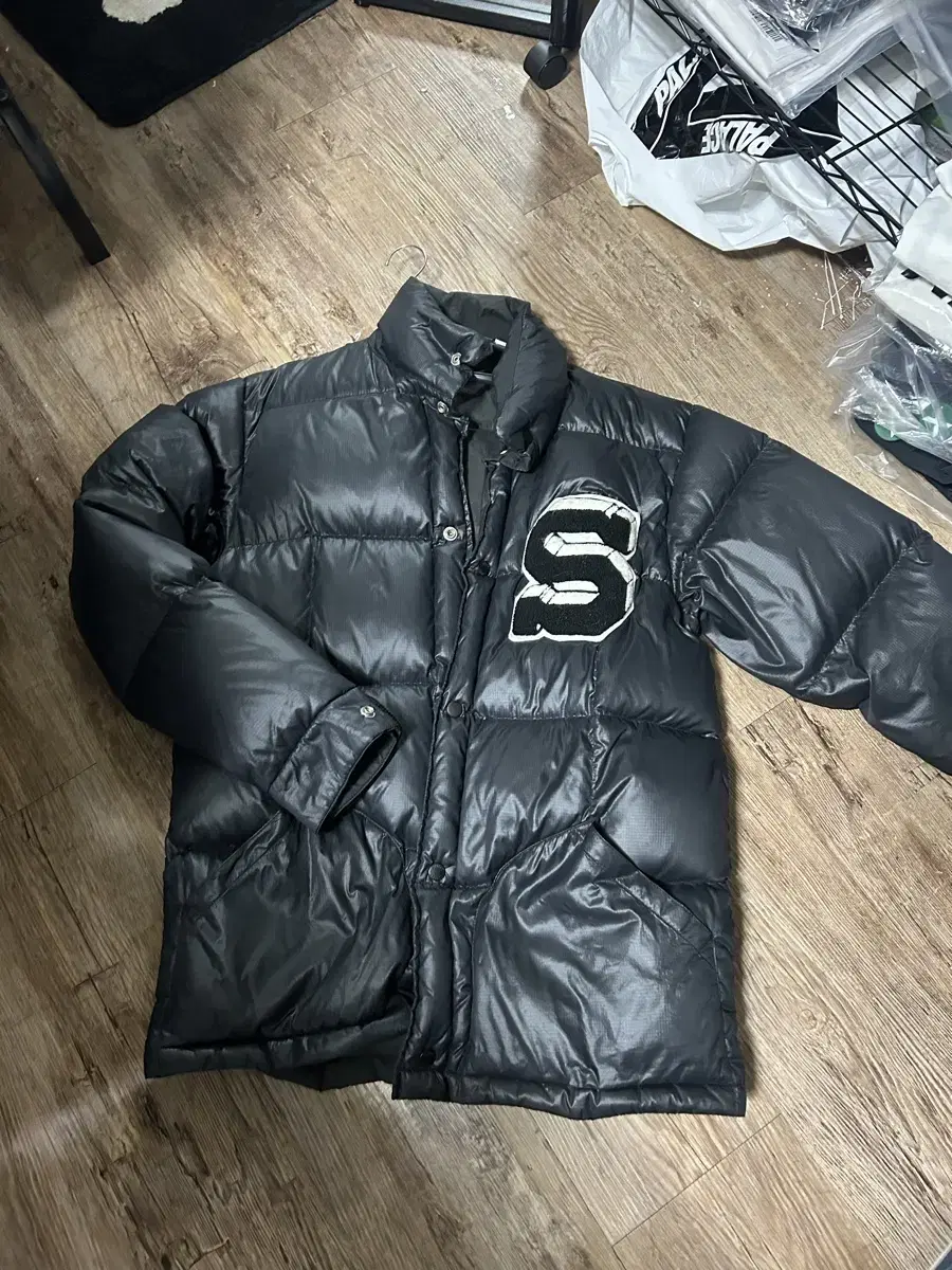 Stussy Reversible Padded Black L