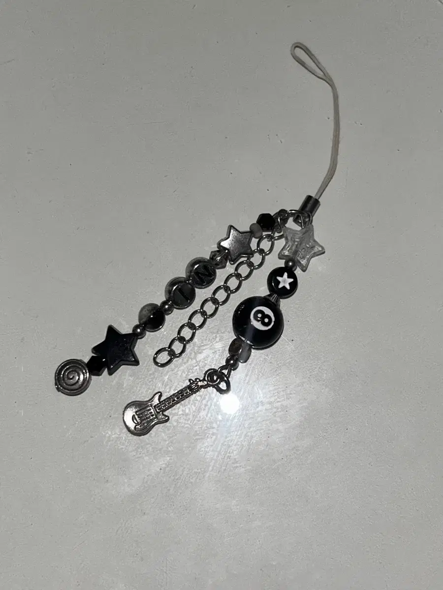 Skz yang jeongin i.n Eight Ball Beaded Keyring Initials Beaded Keyring