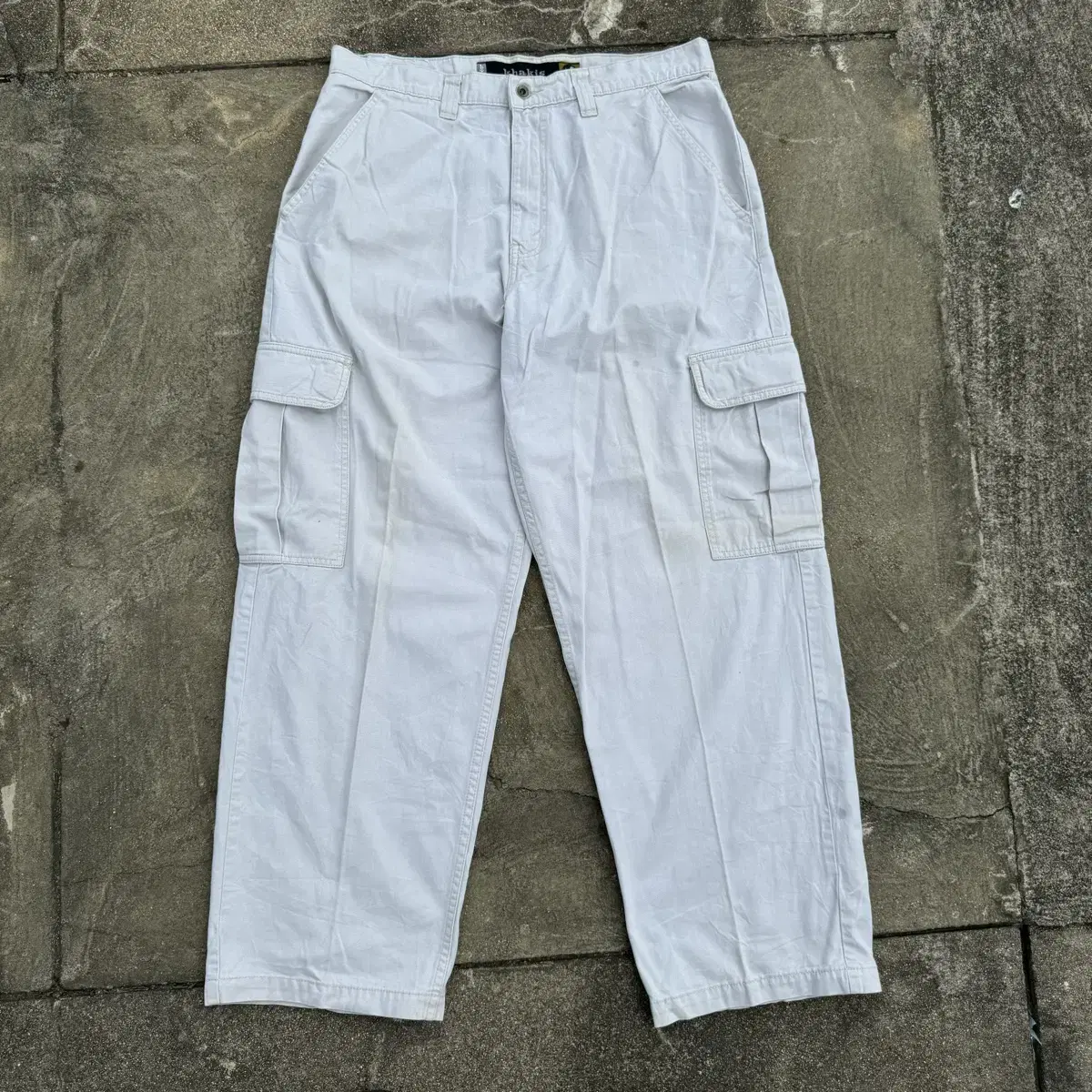 [35] Levi's Silver Tab Cotton Cargo Pants