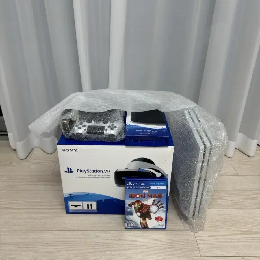 PS4 pro + vr(카메라,스틱) +cd 1개