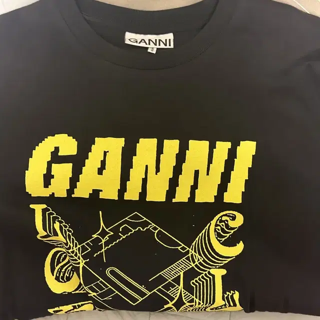 GANNI 가니 티셔츠