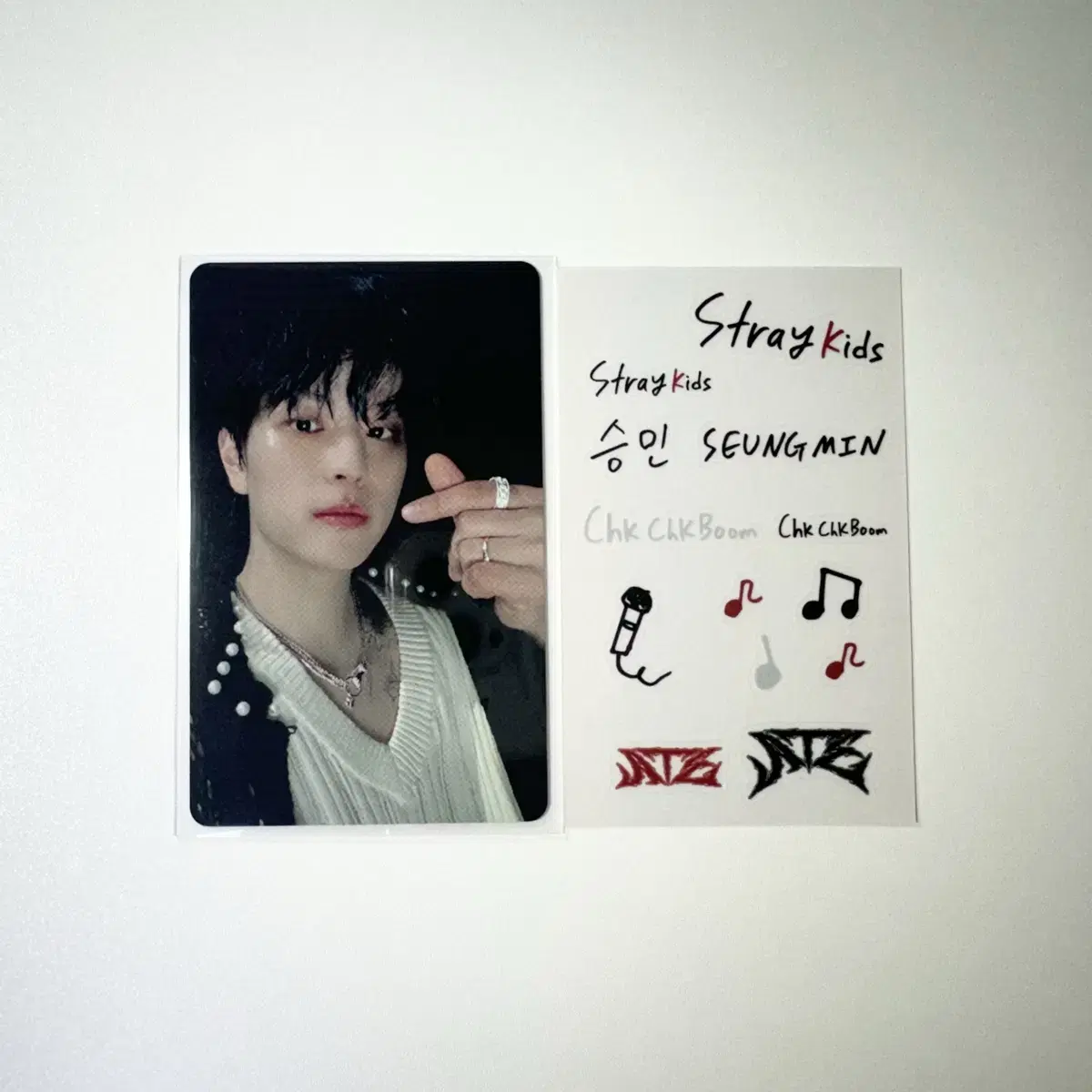 Straykids seungmin JYP Nemo Album pre-order benefit unreleased photocard sticker wts incl.