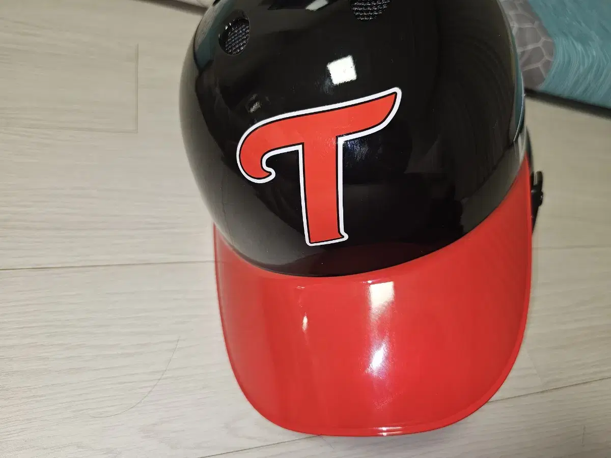 Morimoto 2.0 Helmet Jo Guard Installation LG Sticker