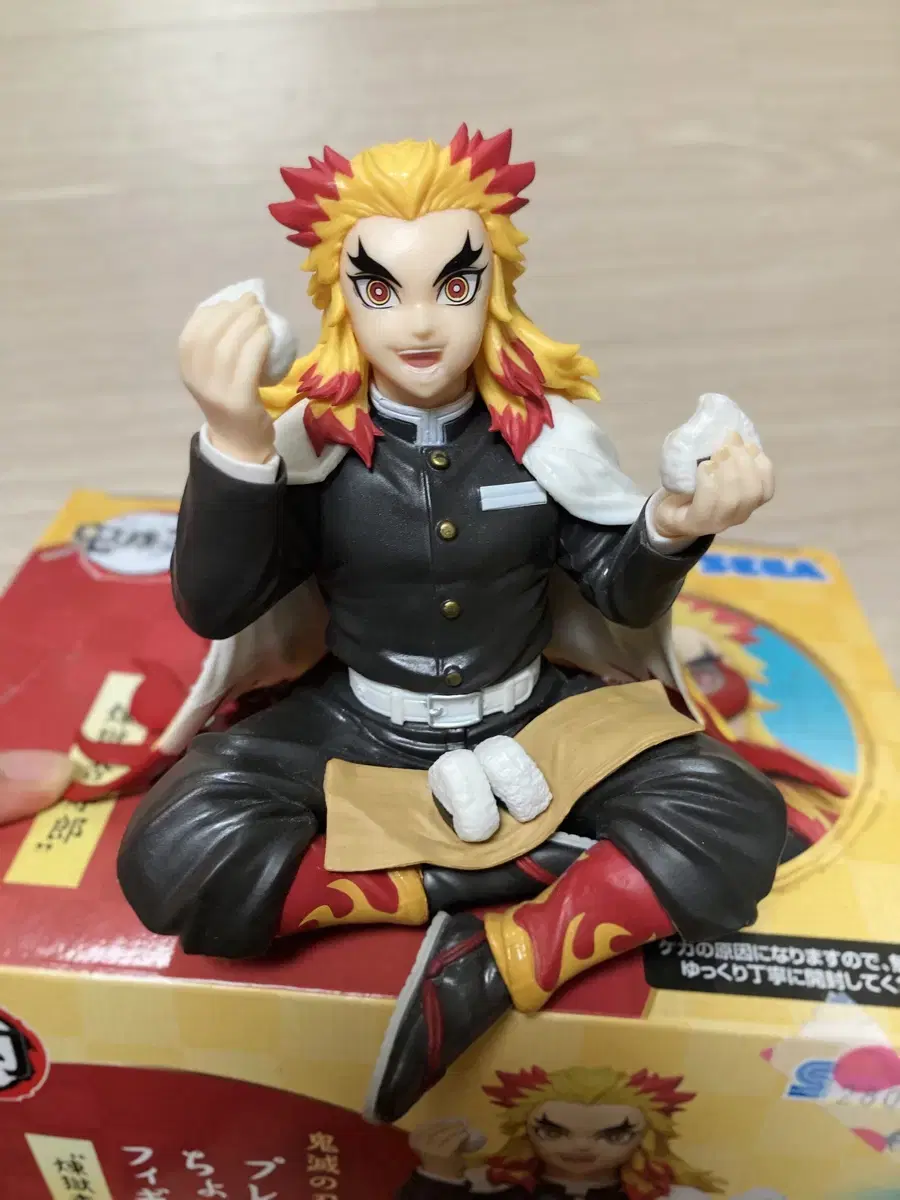 Rush) Ear Sword Rengoku Kyojuro Onigiri Figures Shipping Included