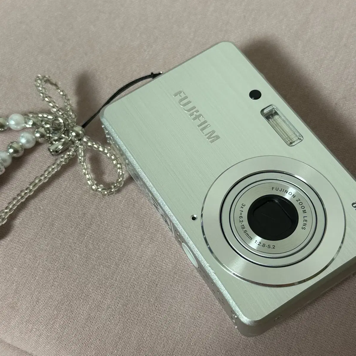 Quick sale) Fujifilm FinePix digital camera j10