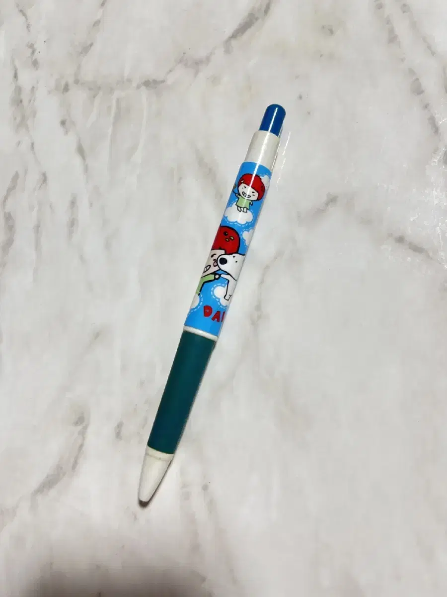 Classic Strawberry Ballpoint Pen (0.5)