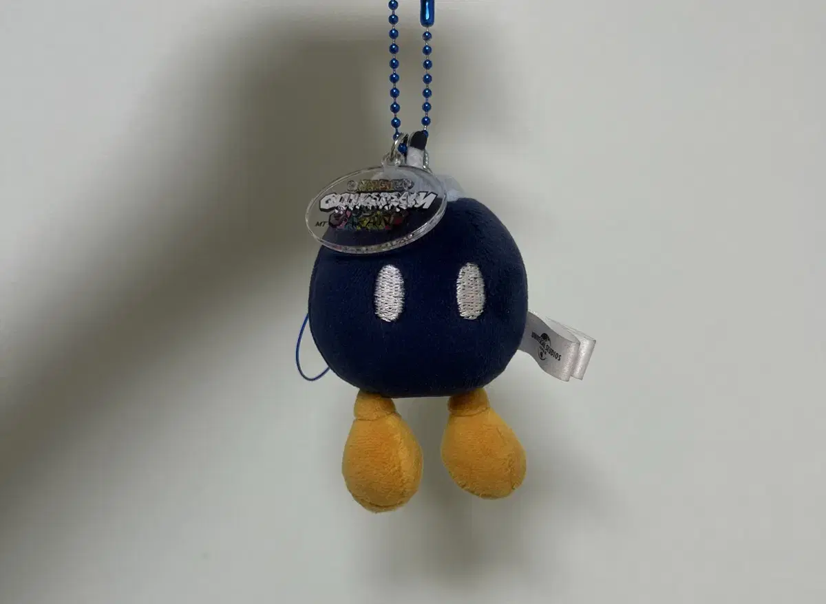 Quick sale!!!] Universal Studios Japan Nintendo World Super Mario Bomb keyring WTS