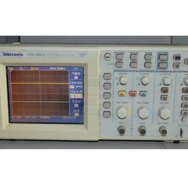 Tektronix TDS2012 Digital scope #2