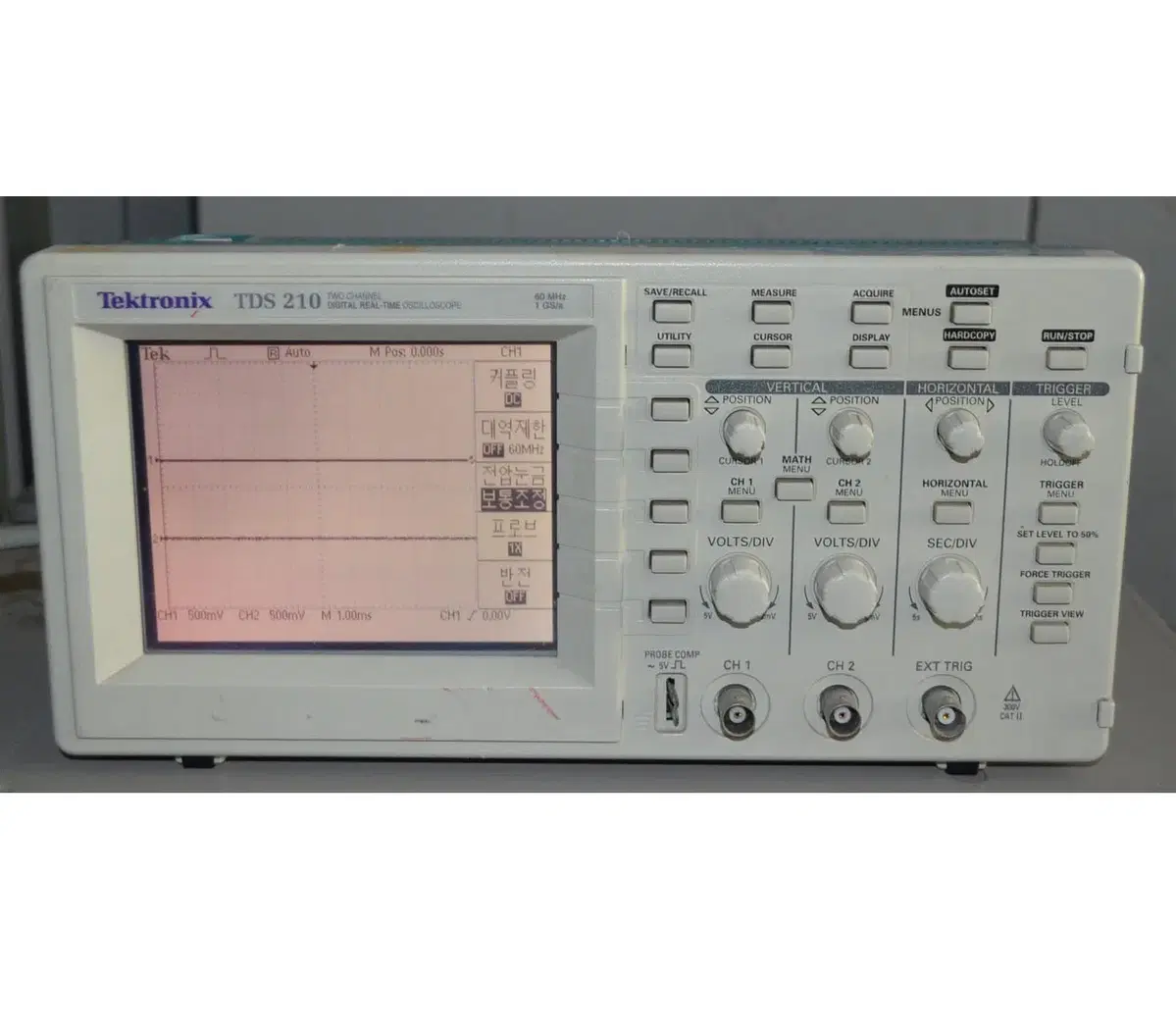 Tektronix TDS210 Digital scope #2