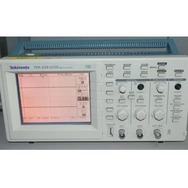 Tektronix TDS210 Digital scope #3