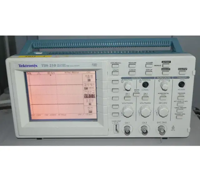 Tektronix TDS210 Digital scope #3