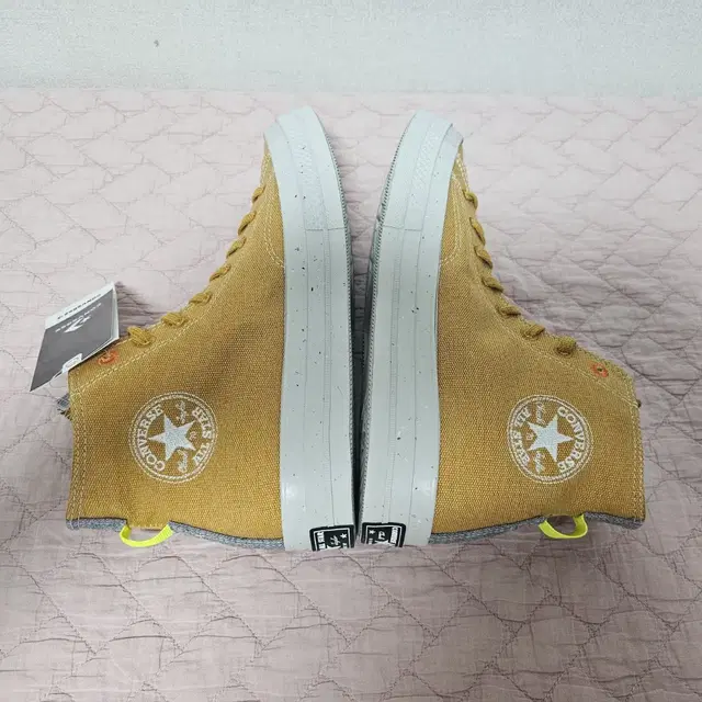 [280] CONVERSE CHUCK70 Hi YL(새제품)