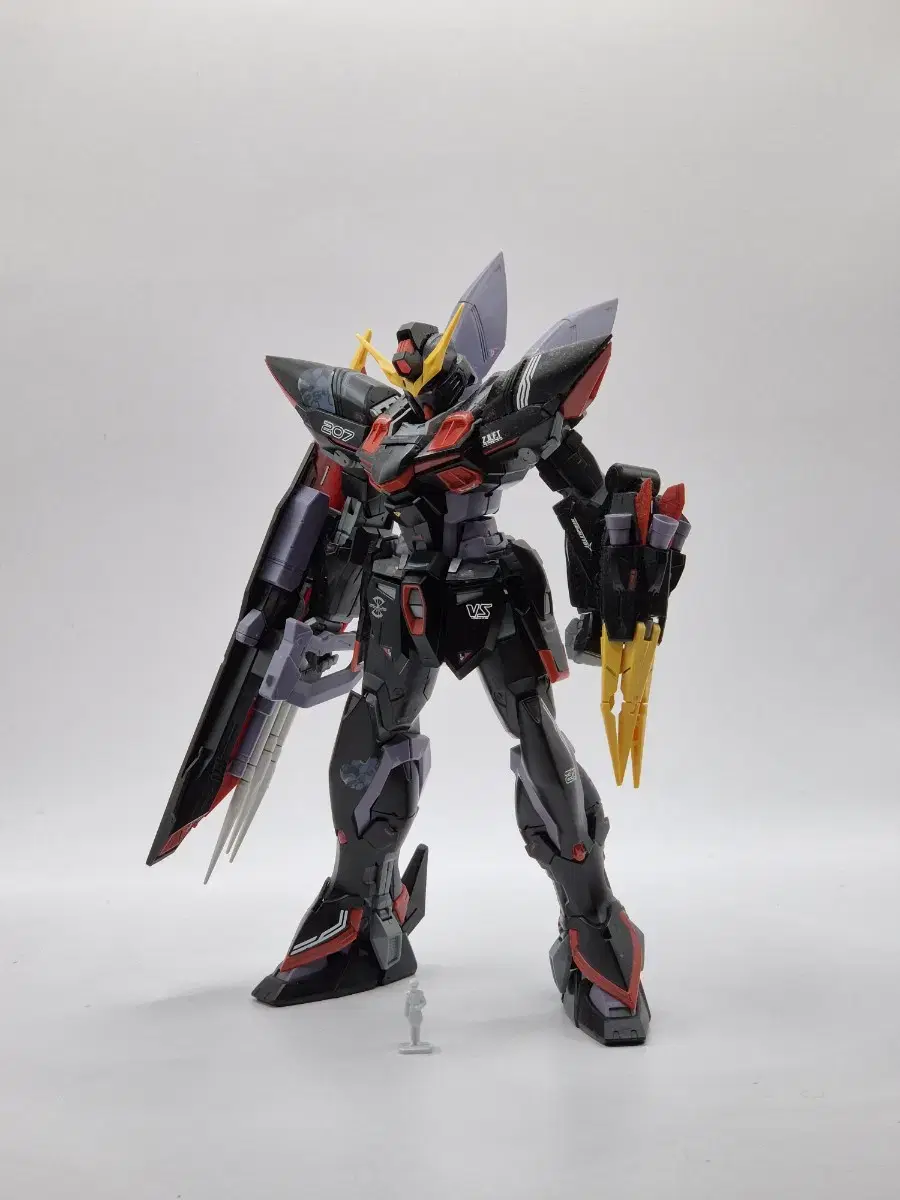 Vahn MG Blitz Gundam Seed Resin Statue