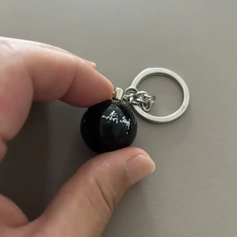 스투시 Stussy 8 Ball Keychain Black