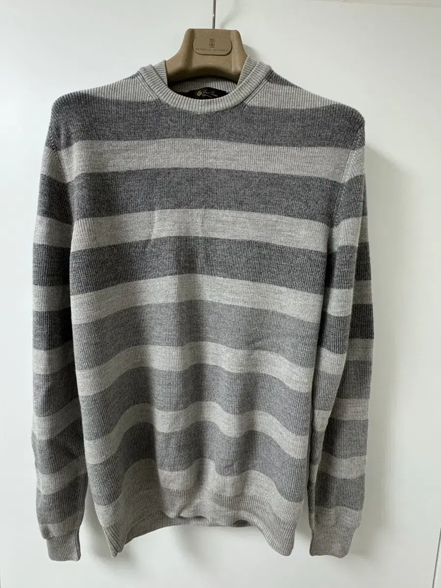 Loro Piana Round Long Sleeve