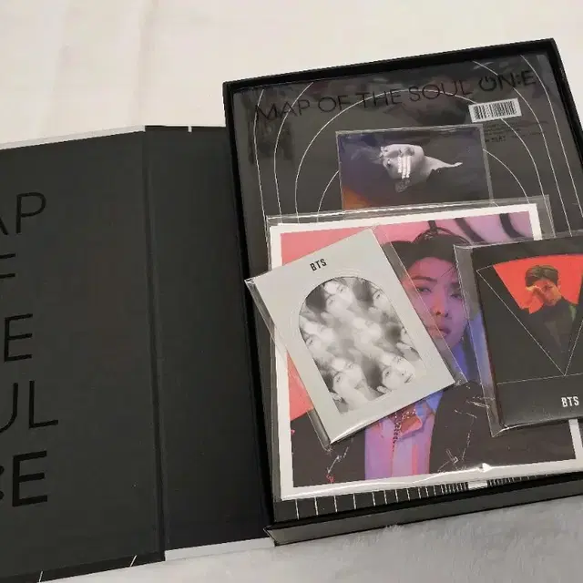 방탄 멥솔 포토북 BTS map of soul photobook