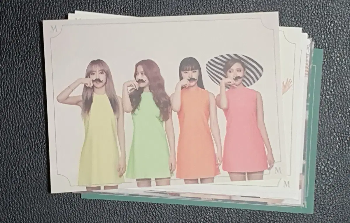 Mamamoo Curtain Call postcard set