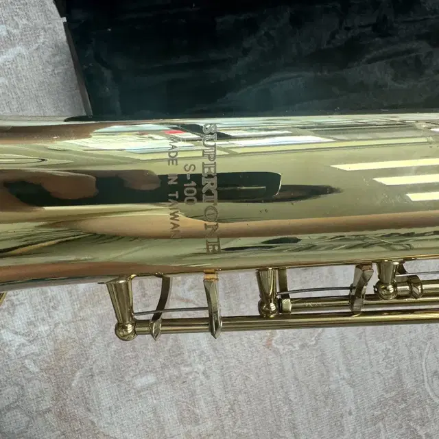 saxophone supertone s-100