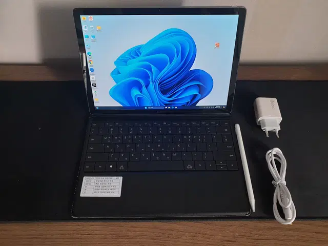 화웨이 Matebook M3 윈도우 태블릿