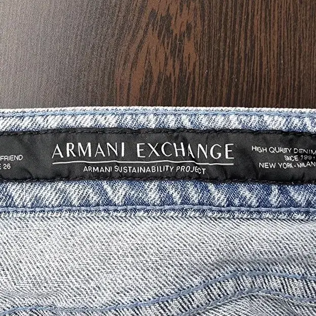 ARMANI EXCHANGE