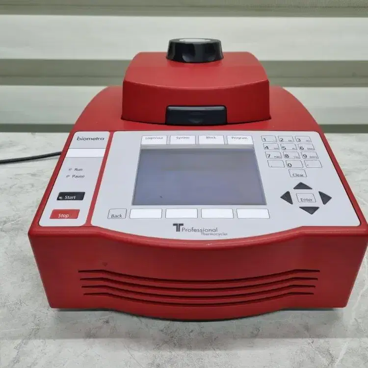 Biometra Tprofessional  열순환기 PCR.