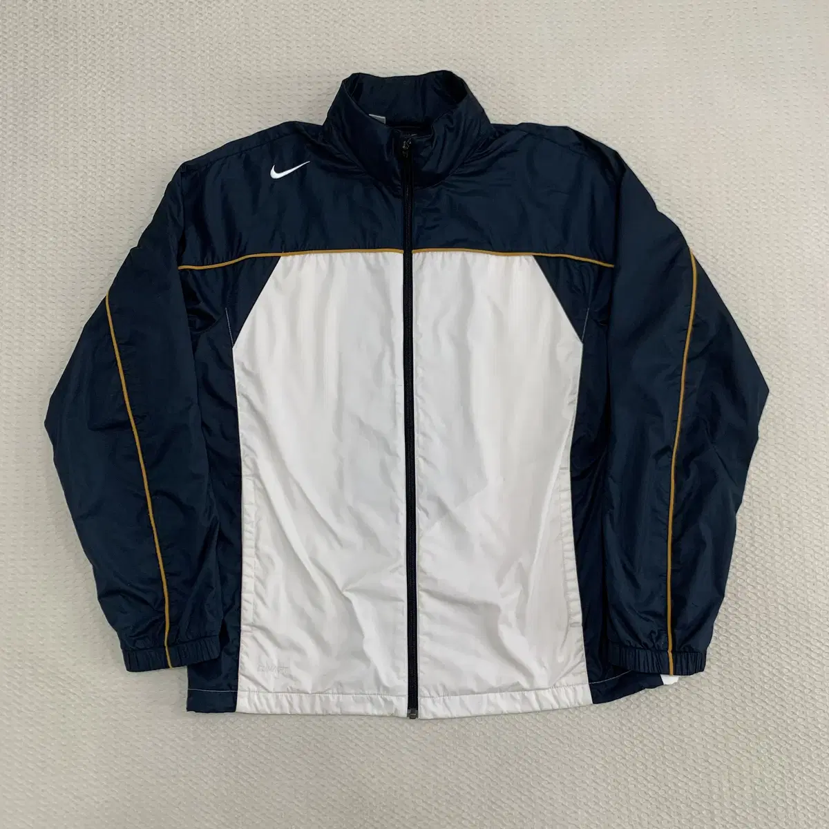 [L]00s Nike Old School Windbreaker (A4-31-105)