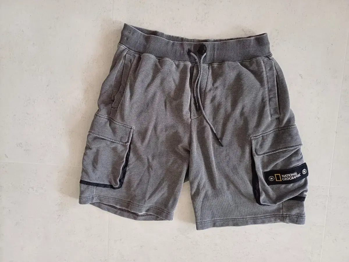 Men's National Geographic Shorts (Span 33-34)