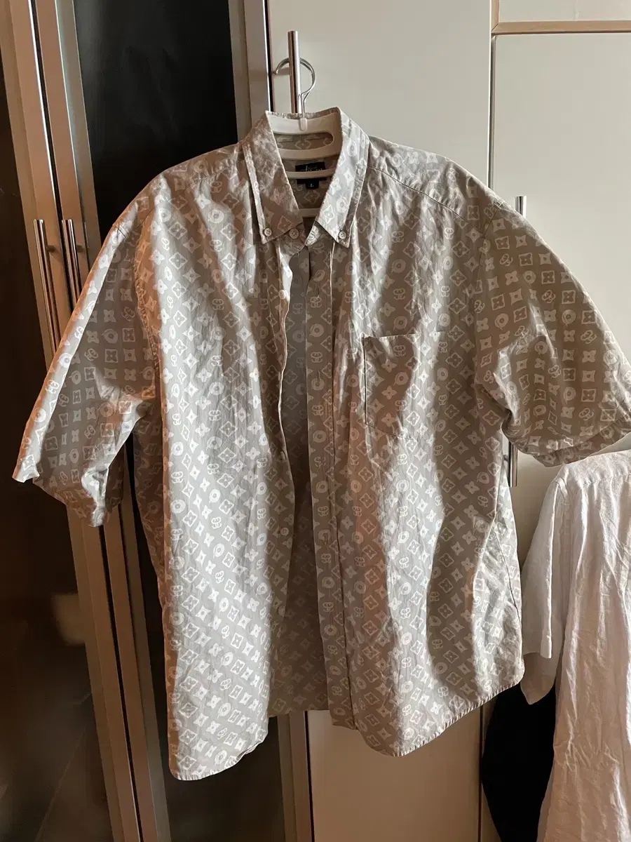 [L] Stussy x Louis Vuitton Monogram Parody Shirt